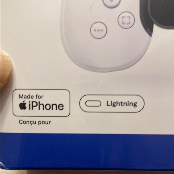 NIB-Backbone One - PlayStation®Edition - Lightning (2nd gen) - Picture 4 of 8